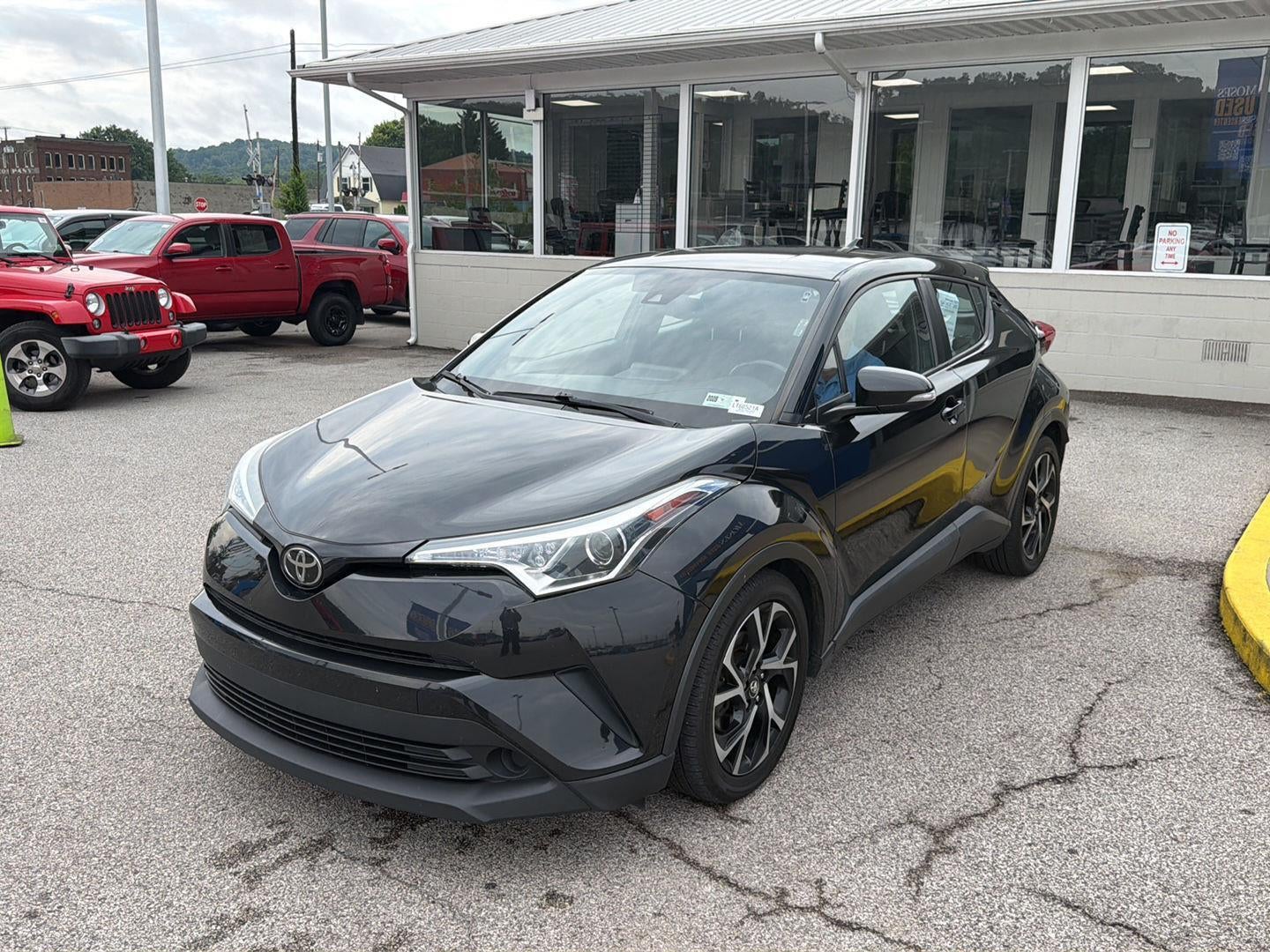 2018 Toyota C-HR XLE