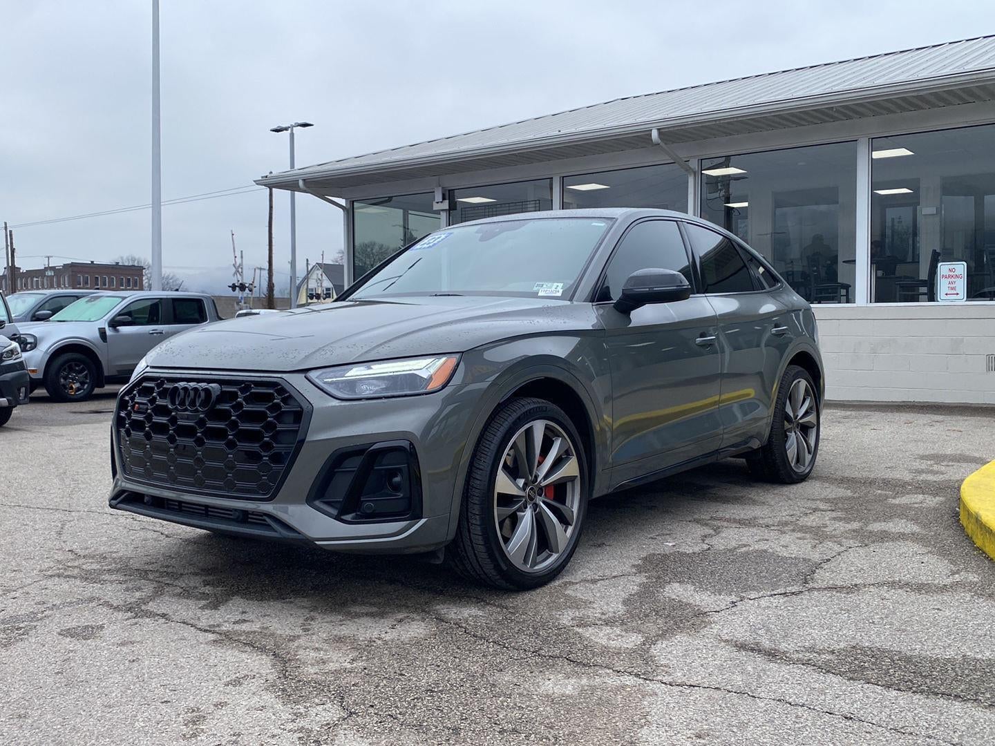 2023 Audi SQ5 Sportback Premium Plus