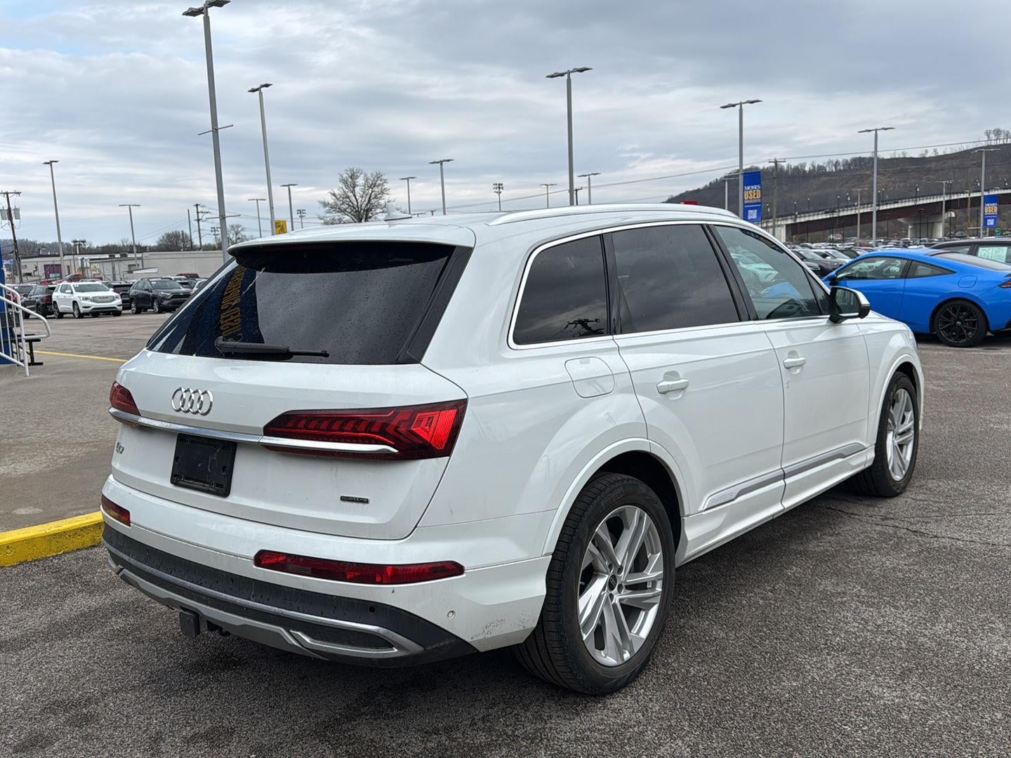 2023 Audi Q7 Premium