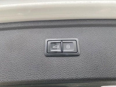 2022 Audi SQ5 Premium Plus