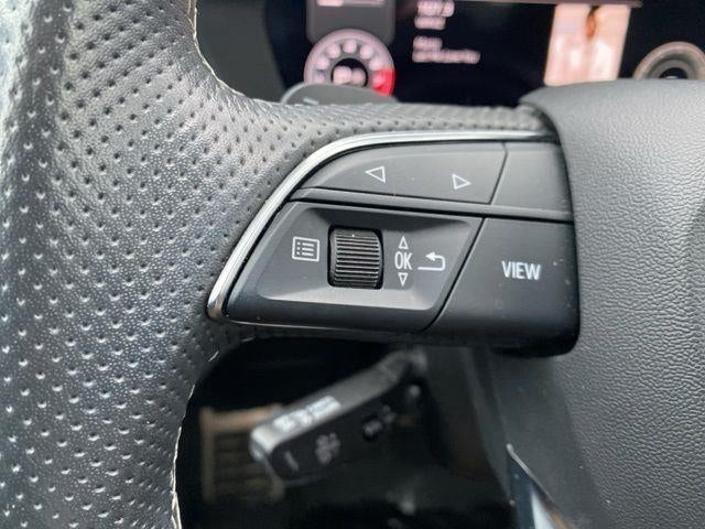 2022 Audi SQ5 Premium Plus