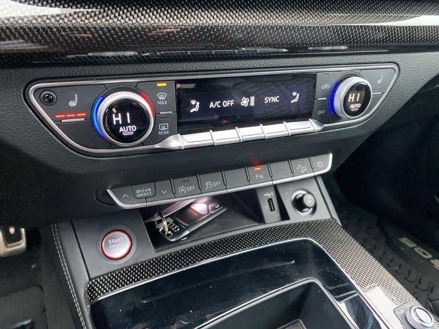 2022 Audi SQ5 Premium Plus