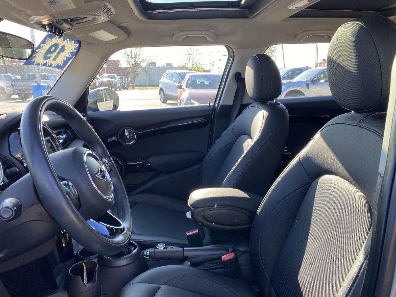 2019 MINI Hardtop 4 Door Cooper