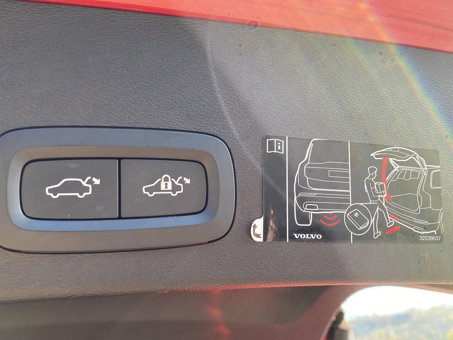 2021 Volvo XC40 R-Design
